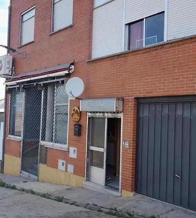 Sol Poniente Apartment La Fregeneda Екстериор снимка